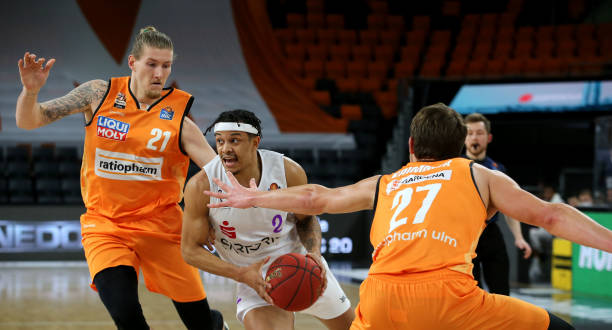 克亚面临的 克亚面临的