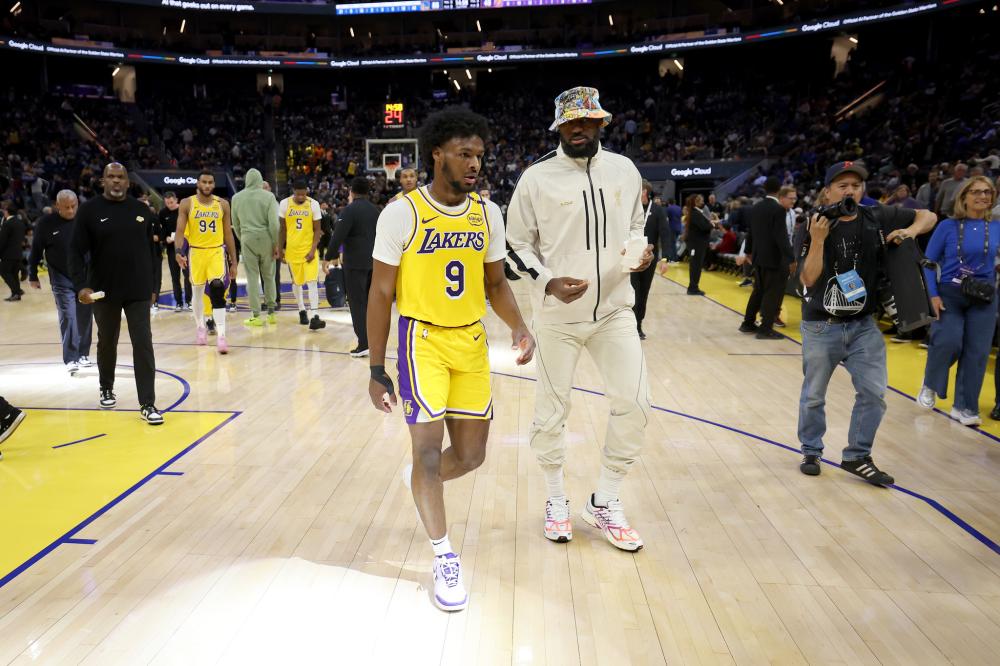 克亚面临的 克亚面临的