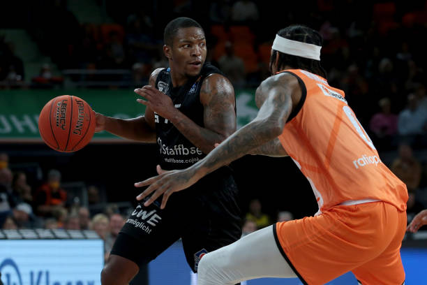 为职业球员 为职业球员