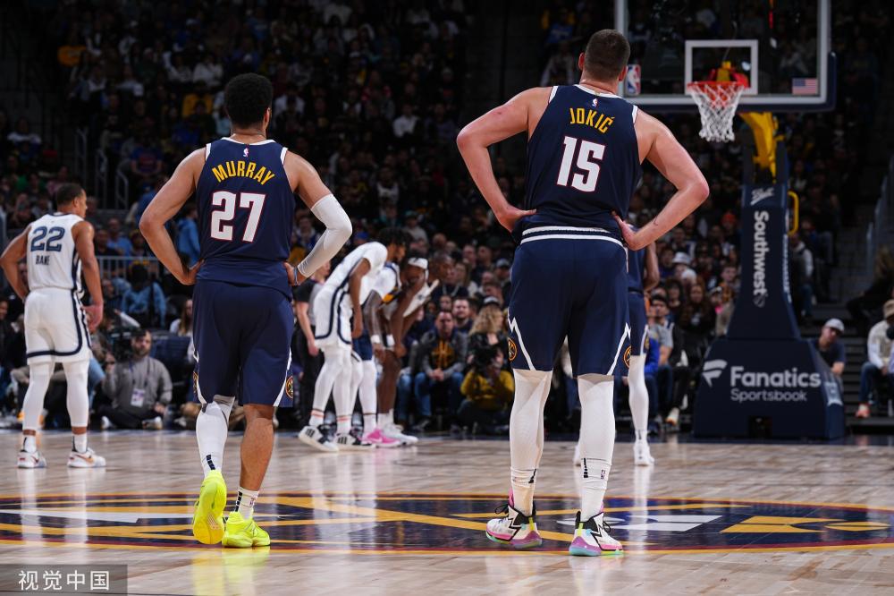 的热烈讨论 的热烈讨论