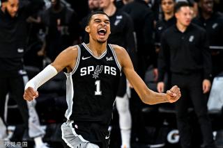 是壁球爱好 是壁球爱好